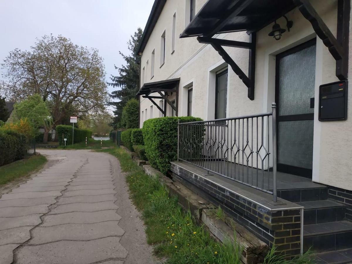 Fw Budueren Mit Oeffentlichem Wasserzugang Ketzin Bagian luar foto